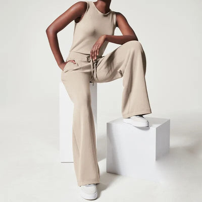 Der Air Essentials-Overall