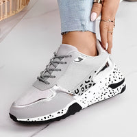 Sommerschuhe für Damen – Leichte Komfort Sneaker mit Muster – Silber