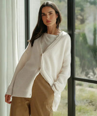Lena | Bequeme Strickjacke für kühle Herbsttage – Ecru weiß