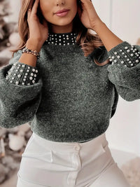 Dreithia | Schicker Rollkragenpullover mit Perlenverzierung – Grau