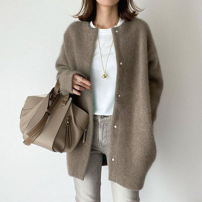 Judith - Braune langärmelige Strickjacke mit Knopfverschluss