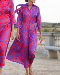 Hemdblusenkleid mit V-Ausschnitt und 3/4-Ärmeln – Lila