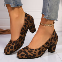 Emilia | Pumps Damen stilvoll mit breiter Spitze – Leopardenmuster