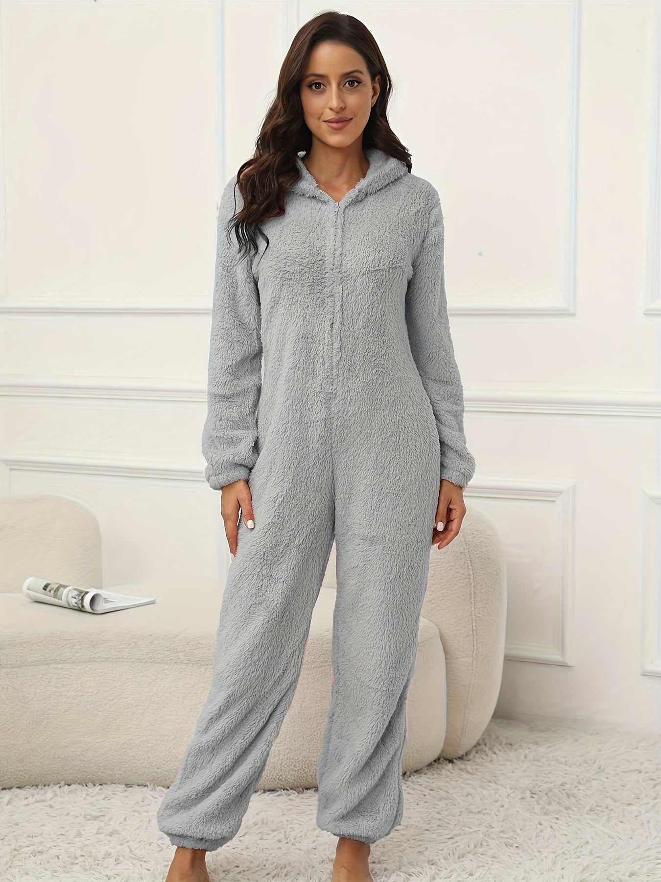 Leyorae | Einfarbiger Flauschiger Kapuzen-Lounge-Overall