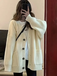 Wichase | Strickjacke mit V-Ausschnitt, warm, einfarbig, für die kühlere Jahreszeit – Beige