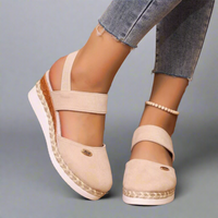 Gerneliese | Elegante Orthopädische Plateau-Sandalen – Cremeweiß