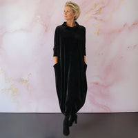 Anja™ | Samtiges elegantes Maxikleid – Schwarz