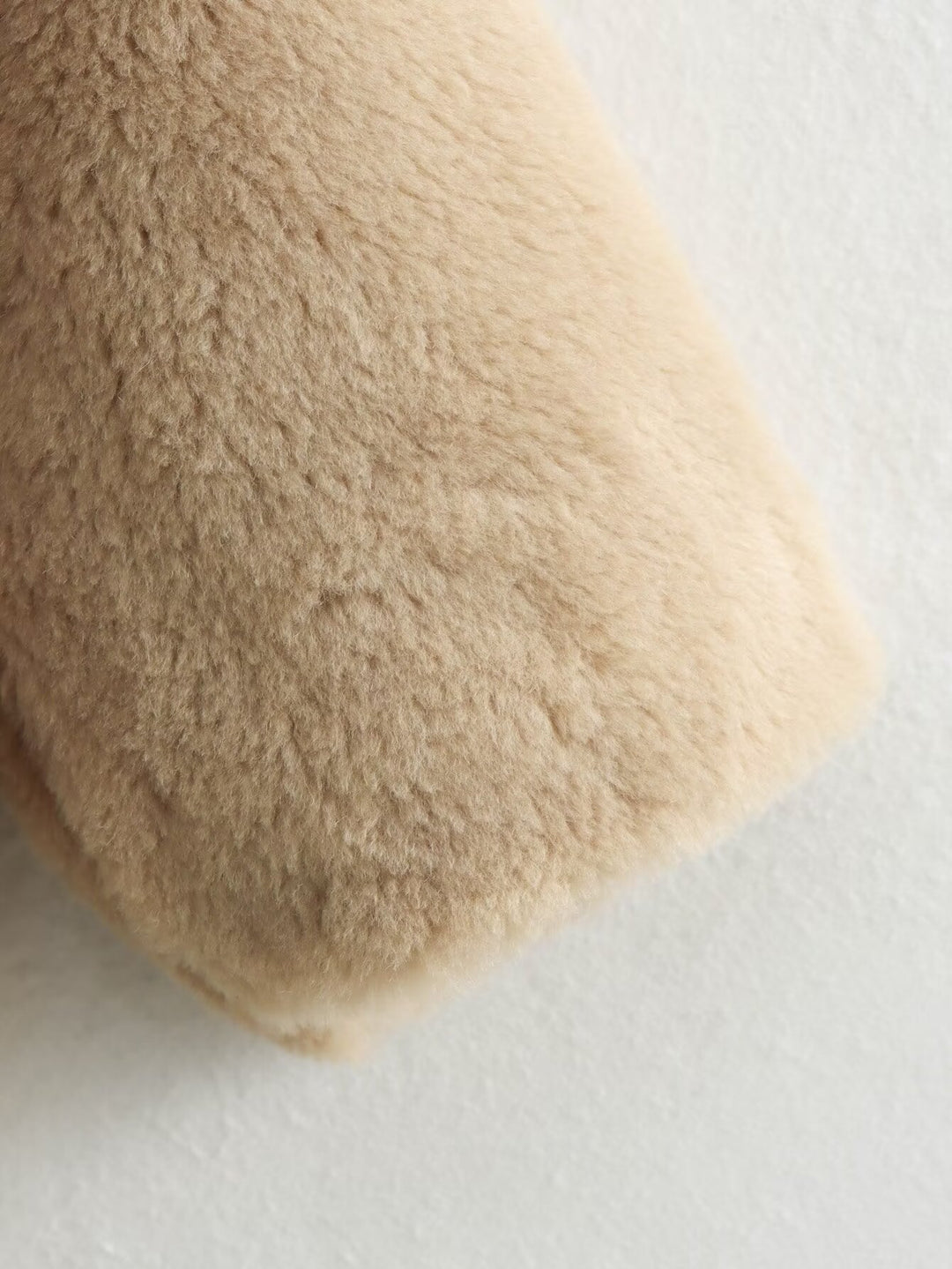 Klevonith | Kuscheliger Teddy-Fleece Mantel für Damen aus Lammfell