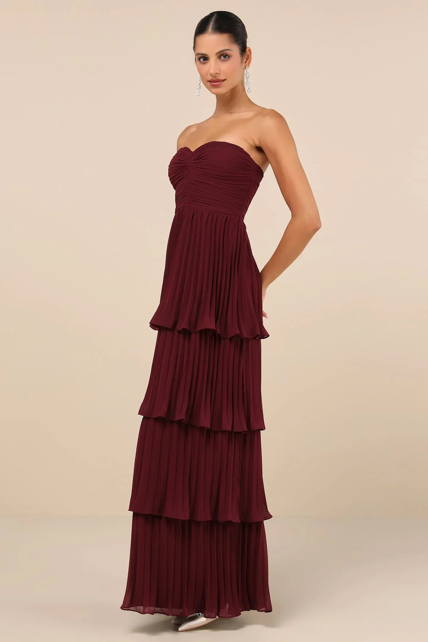 Yana - Elegantes Stufen-Maxi-Kleid