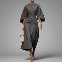 Venlind | Elegantes Kleid mit Gürtel – Grau
