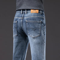 VERNER - GERADE GESCHNITTENE JEANS – Dunkelblau