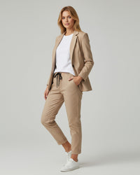 Damen Anzug Set für Alltag und besondere Anlässe | Sportlich-elegant – Taupe