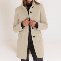 Victoria | Damenjacke mit hohem Kragen luxuriös – Beige