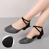Carrie - Glänzende Damensandalen – Schwarz / Strukturiert