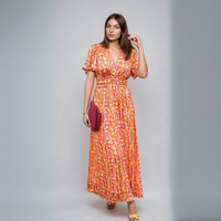 Pauline – Langes Kleid mit Blumenmuster – Orange