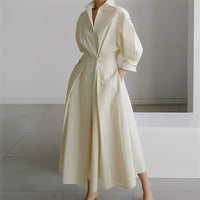 Lavina - Komfortables Kleid mit lässigem Schnitt – Beige