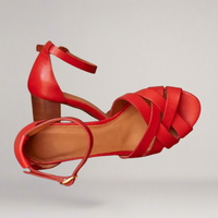 Paula® | Handgefertigte Sandalen mit Keilabsatz – Rot