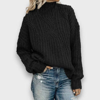 Alina – Retro Rollkragenpullover mit Zopfmuster – Schwarz
