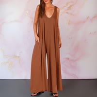 Magda™ | Bequemer Jumpsuit mit V-Ausschnitt und weitem Bein – Braun