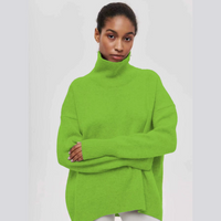 Kurzarm-Rollkragenpullover – Kühne Eleganz mit modernem Flair – Hellgrün