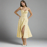 Josina | Premium Waist Dress im Bustier-Design – Gelb mit kleinen gelben Blumen