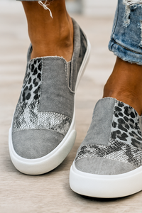 Noemi™ | Trendige, bequem zu tragende Slipper – Grau