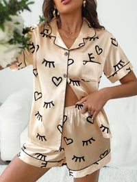 Heidi-Mode - Pyjama-Set aus Satin mit tropischem Print – Sehr bunt