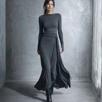 Joeena – Maxikleid Mit Seitlichem Knoten – Grau