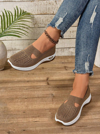 Maja | Damen Slip-On Casual Schuhe Komfort Leicht Alltag Modern – Braun