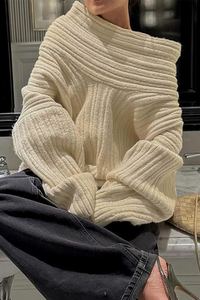 Sarlotte | Oversized Strickpullover mit breitem Kragen für Damen – Aprikose