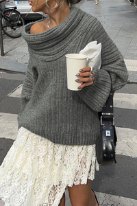 Sarlotte | Oversized Strickpullover mit breitem Kragen für Damen – Grau