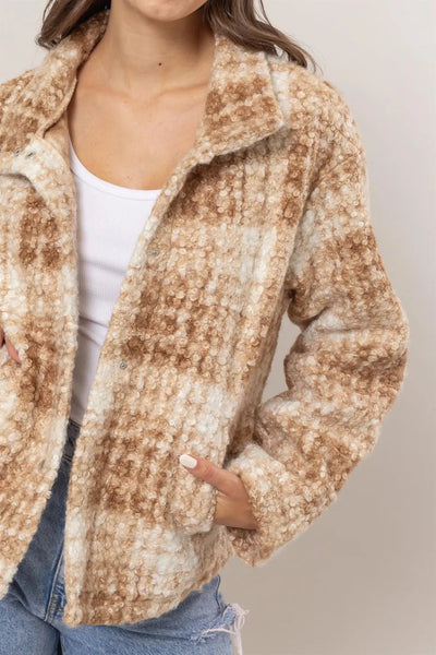 Melia | Damen-Karojacke mit Kragen und Taschen