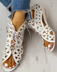 Heidi-Mode | Flache Sandalen mit Cutouts für Frauen – Weiß