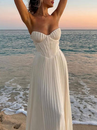 Louise | Elegantes plissiertes trägerloses Kleid – Mit