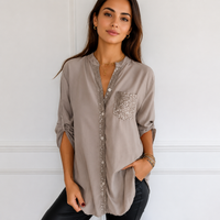 Chalise - Elegante Bluse mit Knöpfen – Khaki