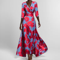 Delores - Langes Kleid mit Blumendesign und langen Ärmeln – Blau / Rot