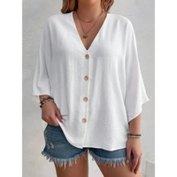 Isabella | Damen V-Ring-Top mit feinem Knopf-Detail – Weiß
