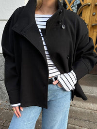 Damen-Mantel mit doppelreihem aufbau | klassischer stil – Schwarz