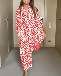 Kleid mit neun Punkten und geometrischem Print – Rot