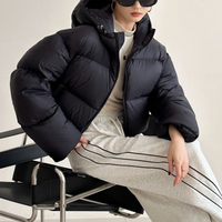 Stilvolle Steppjacke Mit Kapuze – Schwarz