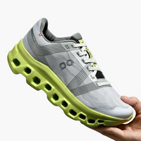 Herren Sneaker mit Schnürverschluss und Mesh Obermaterial – Graugrün