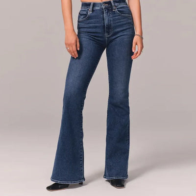 Victoria -  Figurbetonte High-Rise Schlagjeans für Damen