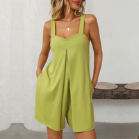 ASYA - KURZER JUMPSUIT MIT BREITEN TRÄGERN – Grün