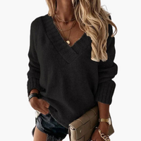 Claudia | Warmer V-Ausschnitt-Pullover – Schwarz
