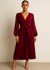 Naomi – Zeitloses und Feminines Design – Rot