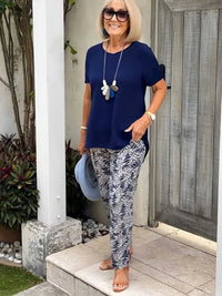 RENA - SET AUS BLUSE UND GEMUSTERTEN HOSE – Marine