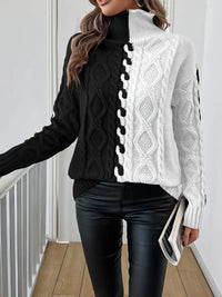 Leovia – Eleganter Gestreifter Pullover Mit Hohem Kragen – Weiß