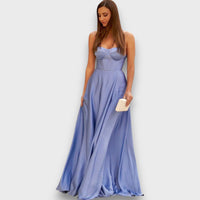 Victoria – Schulterfreies Abendkleid mit Rückenschnürung – Indigo