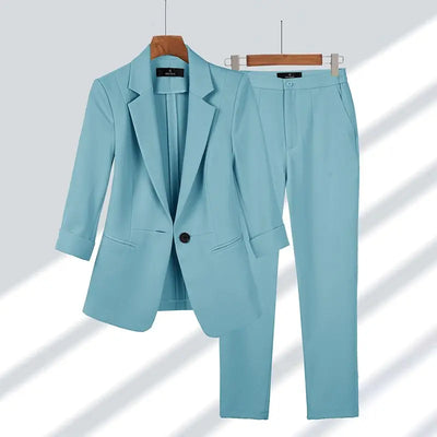 Sommerlicher Hosenanzug für Damen - Stilvoller Zweiteiler mit Blazer und Stoffhose