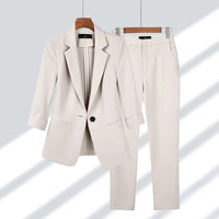 Sommerlicher Hosenanzug für Damen - Stilvoller Zweiteiler mit Blazer und Stoffhose – Apricot